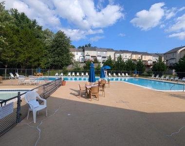 16303 Taconic Circle - Photo Thumbnail 50
