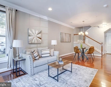 2322 Merseyside Drive - Photo Thumbnail 11
