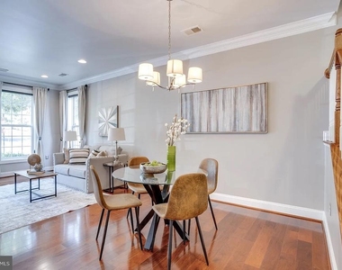2322 Merseyside Drive - Photo Thumbnail 40