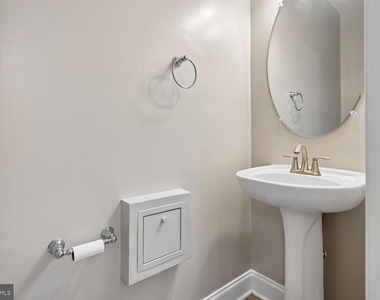 2288 Margraf Circle - Photo Thumbnail 8