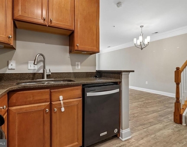 2288 Margraf Circle - Photo Thumbnail 7