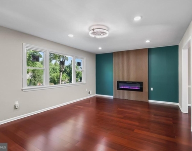 4223 Avon Drive - Photo Thumbnail 5