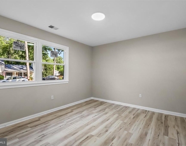 4223 Avon Drive - Photo Thumbnail 14