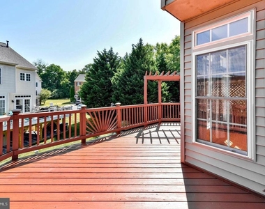 14422 Fowlers Mill Drive - Photo Thumbnail 12