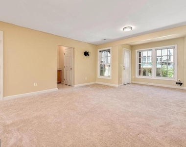 14422 Fowlers Mill Drive - Photo Thumbnail 9