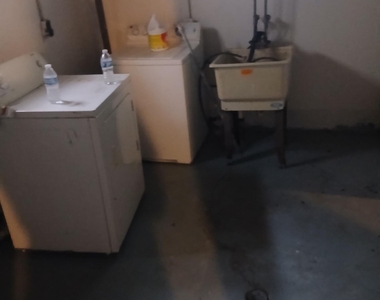1735 Meadow Lane - Photo Thumbnail 12