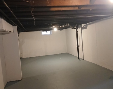 1735 Meadow Lane - Photo Thumbnail 11