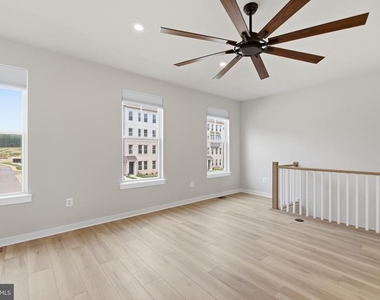 14153 Slate Street - Photo Thumbnail 17