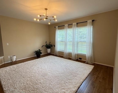 5980 Twin Branch Court - Photo Thumbnail 2