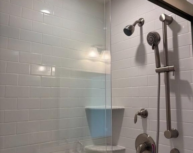 372 Baker Drive - Photo Thumbnail 5