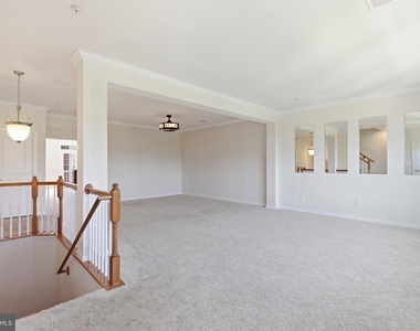 43860 Artsmith Terrace - Photo Thumbnail 3