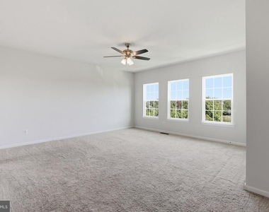 43860 Artsmith Terrace - Photo Thumbnail 13