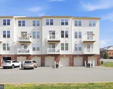 43860 Artsmith Terrace - Photo Thumbnail 24