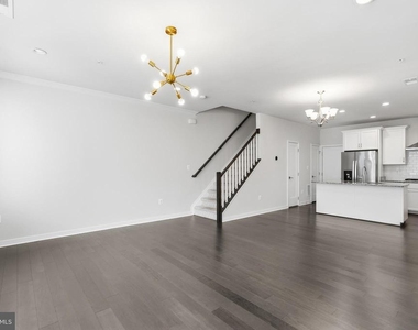 43185 Mongold Square - Photo Thumbnail 3