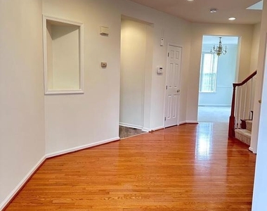 20672 Sutherlin Place - Photo Thumbnail 1
