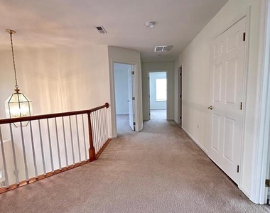 20672 Sutherlin Place - Photo Thumbnail 8