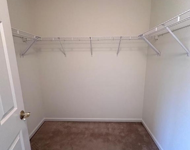 20672 Sutherlin Place - Photo Thumbnail 10