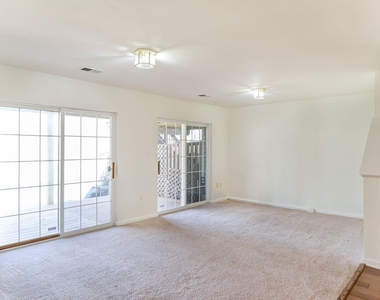 20717 Waterfall Branch Terrace - Photo Thumbnail 34