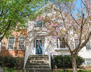20717 Waterfall Branch Terrace - Photo Thumbnail 2