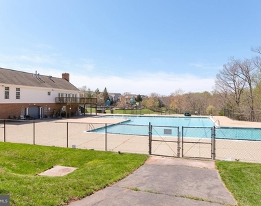 20717 Waterfall Branch Terrace - Photo Thumbnail 44