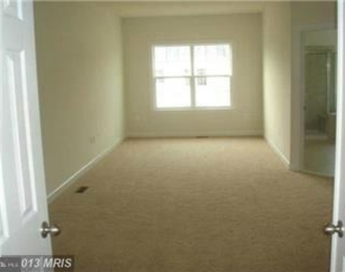 1709 Taymount Terrace Ne - Photo Thumbnail 16