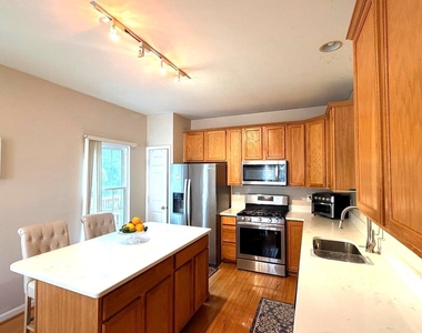 43100 Sherbrooke Terrace - Photo Thumbnail 11