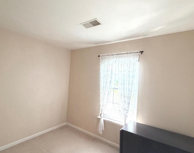 43100 Sherbrooke Terrace - Photo Thumbnail 29