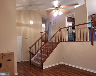 8538 Bush Street - Photo Thumbnail 2