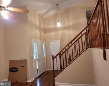 8538 Bush Street - Photo Thumbnail 3