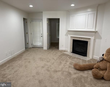 2461 Terra Cotta Circle - Photo Thumbnail 3
