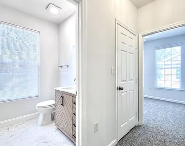 11405 Windleaf Court - Photo Thumbnail 9