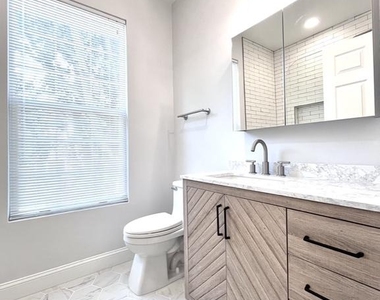 11405 Windleaf Court - Photo Thumbnail 10