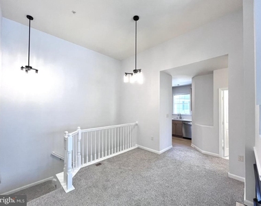 11405 Windleaf Court - Photo Thumbnail 4