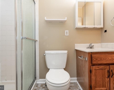 6580 Lochleigh Court - Photo Thumbnail 19