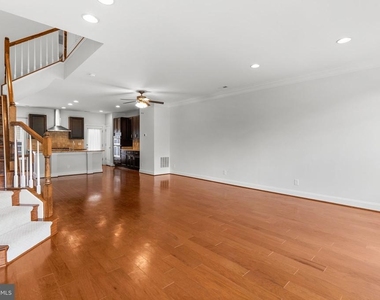 9655 Pullman Place - Photo Thumbnail 5
