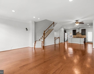 9655 Pullman Place - Photo Thumbnail 4