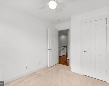 9655 Pullman Place - Photo Thumbnail 21