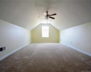 2541 Spinnaker Drive - Photo Thumbnail 17