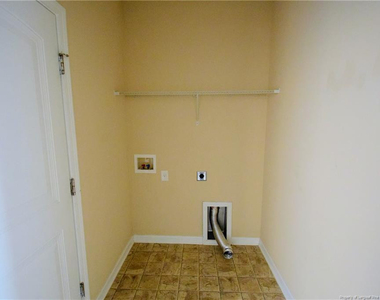 2541 Spinnaker Drive - Photo Thumbnail 16