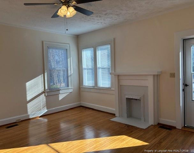 1705 N Pine Street - Photo Thumbnail 1