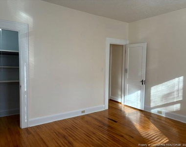 1705 N Pine Street - Photo Thumbnail 8