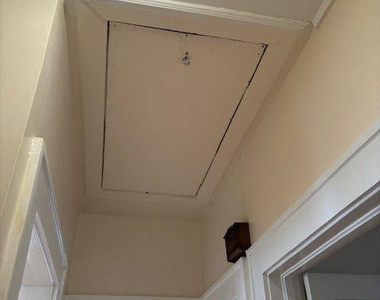 1705 N Pine Street - Photo Thumbnail 15