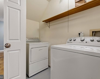 6010 Southward Way - Photo Thumbnail 30
