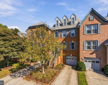 6010 Southward Way - Photo Thumbnail 1