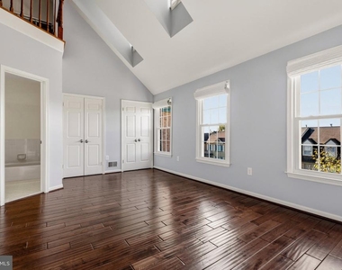 6010 Southward Way - Photo Thumbnail 18