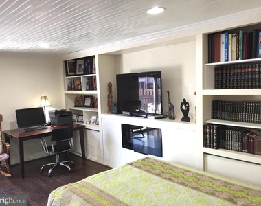 5408 Helm Court - Photo Thumbnail 22
