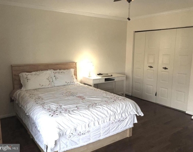 5408 Helm Court - Photo Thumbnail 11