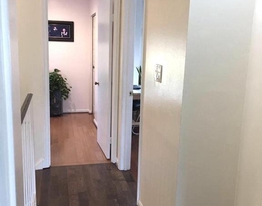 5408 Helm Court - Photo Thumbnail 17
