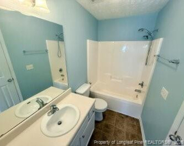 138 Collinwood Drive - Photo Thumbnail 19