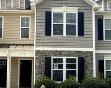 138 Collinwood Drive - Photo Thumbnail 1